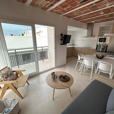 Apartment Agi Arago Roses